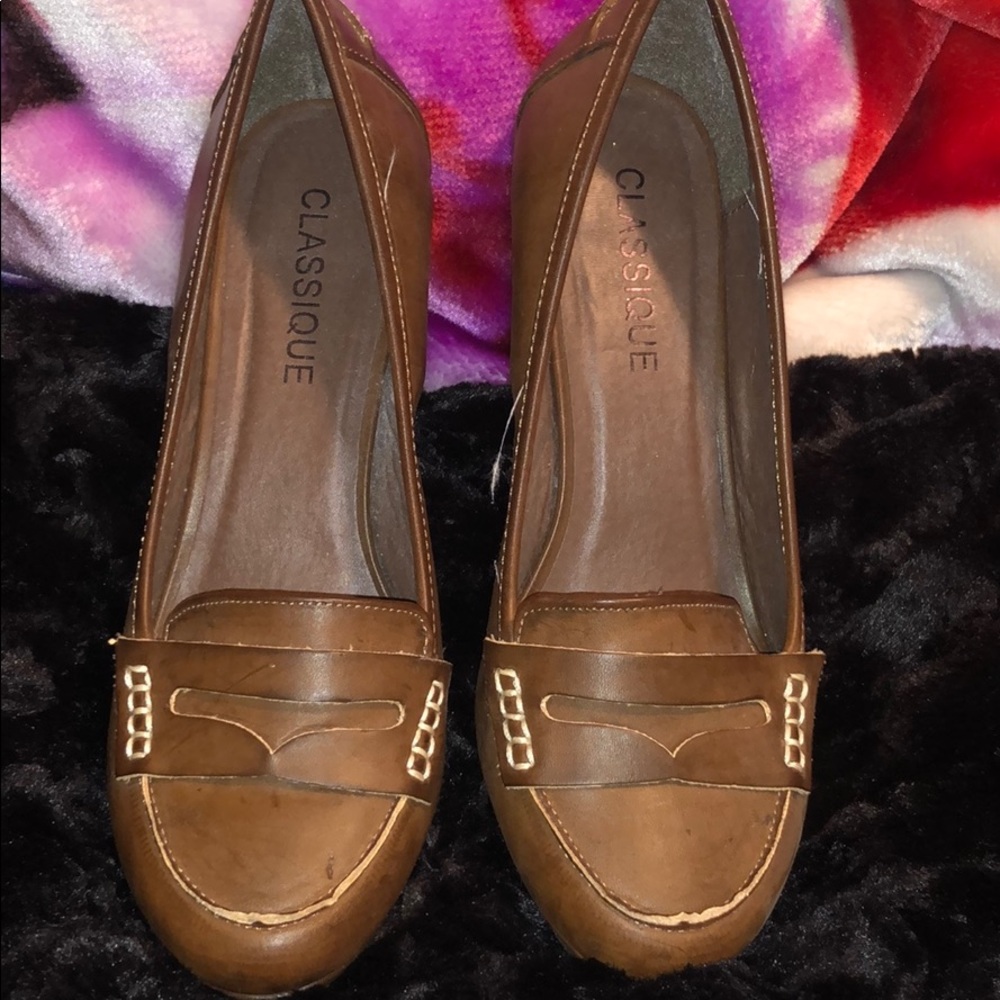 Size 8 brown penny loafer heels